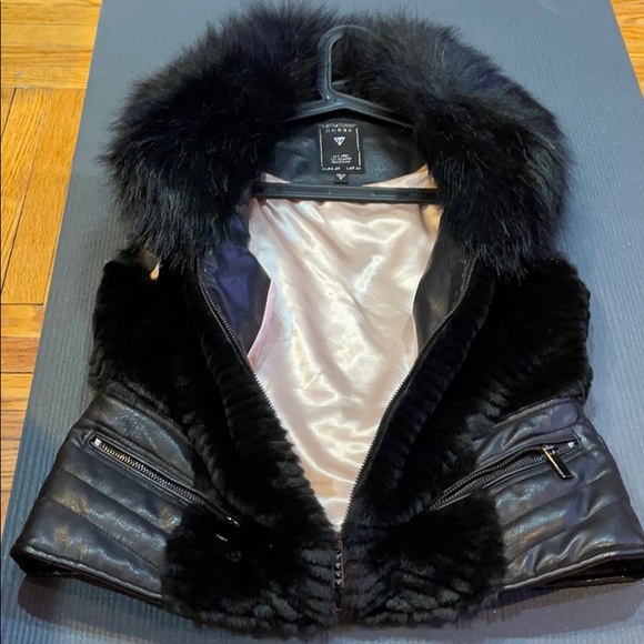 Vest - Picture 8 of 16